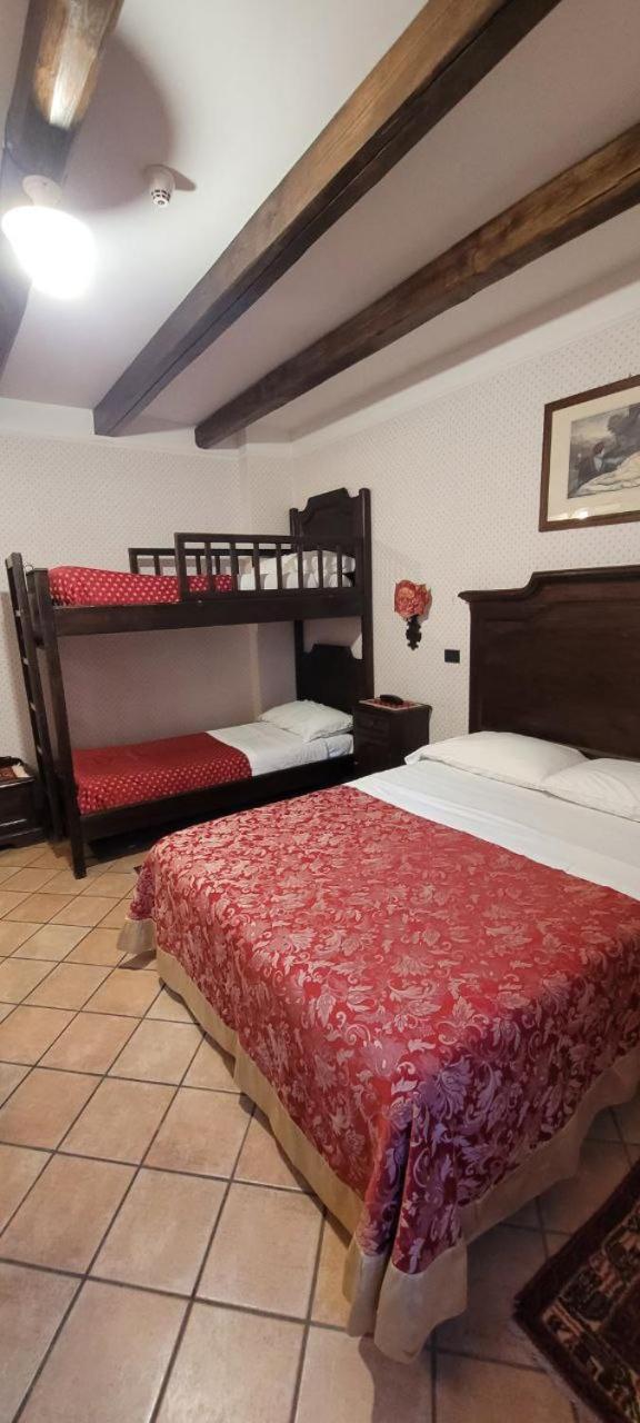 Hotel Ristorante Le Gole Di Ricci Aielli Esterno foto