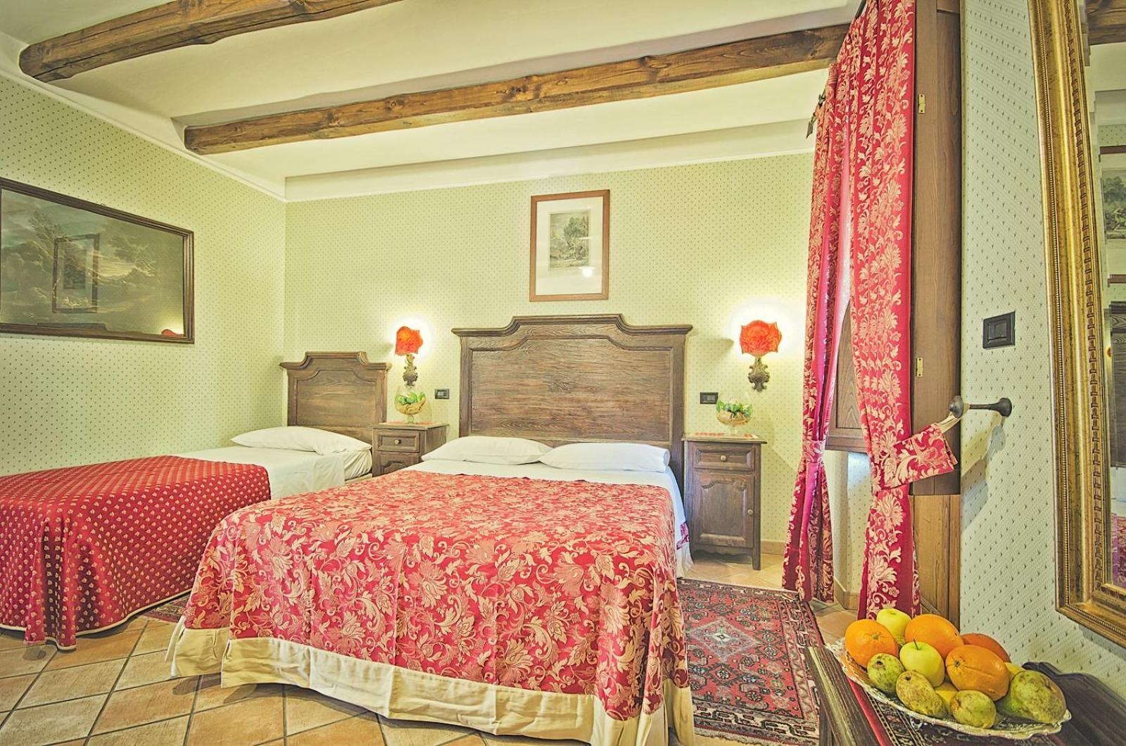 Hotel Ristorante Le Gole Di Ricci Aielli Esterno foto